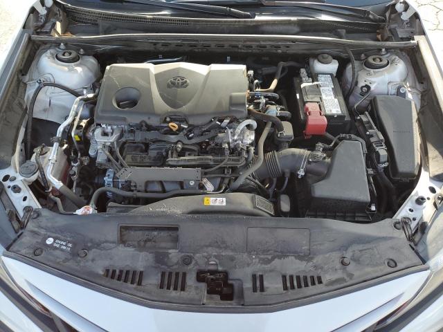 4T1G11AK7RU214681 - 2024 TOYOTA CAMRY SE NIGHT SHADE WHITE photo 11