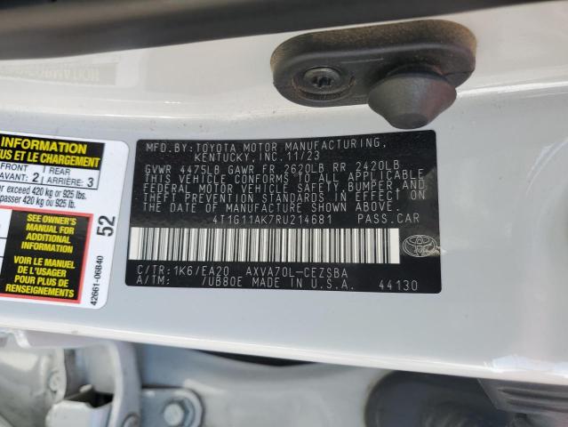 4T1G11AK7RU214681 - 2024 TOYOTA CAMRY SE NIGHT SHADE WHITE photo 12