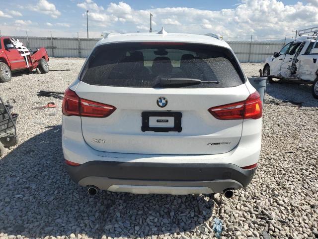 WBXHT3C55K5N04135 - 2019 BMW X1 XDRIVE28I WHITE photo 6