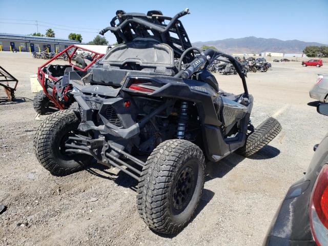 3JBVXAW22HK000217 - 2017 CAN-AM MAVERICK X RS TURBO R BLACK photo 4