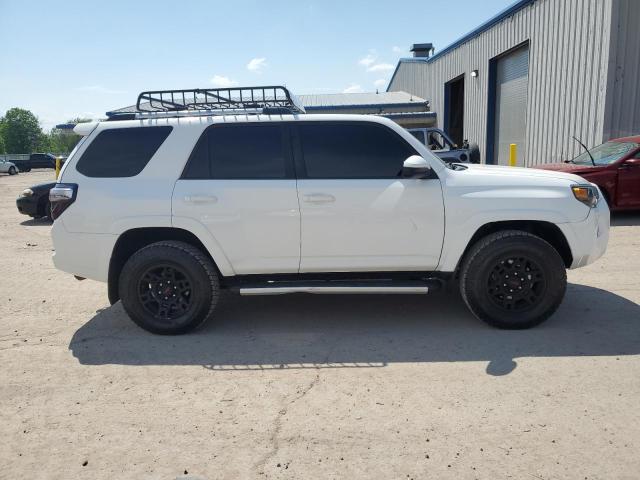 JTEBU5JR7K5728309 - 2019 TOYOTA 4RUNNER SR5 WHITE photo 13