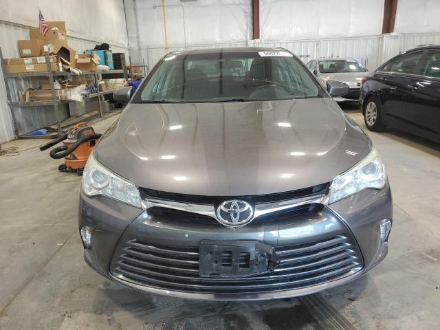 4T4BF1FK9FR452148 - 2015 TOYOTA CAMRY LE GRAY photo 5