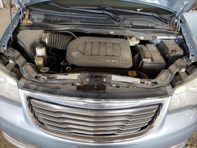 2C4RC1CG5CR362073 - 2012 CHRYSLER TOWN & COU TOURING L GRAY photo 12