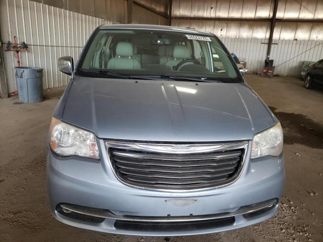 2C4RC1CG5CR362073 - 2012 CHRYSLER TOWN & COU TOURING L GRAY photo 5