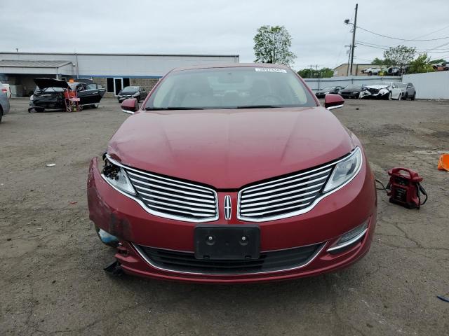 3LN6L2J95GR604899 - 2016 LINCOLN MKZ RED photo 5