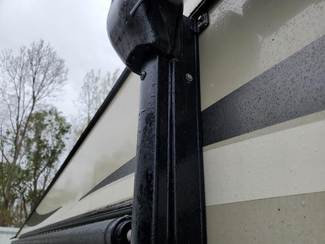 4YDF34124H2504475 - 2017 KEYSTONE COUGAR TAN photo 9