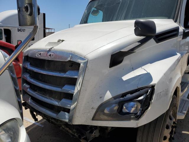 3AKJHHDR2LSLN8236 - 2020 FREIGHTLINER CASCADIA 1 WHITE photo 7