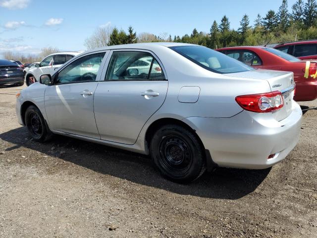 2T1BU4EEXDC005758 - 2013 TOYOTA COROLLA BASE SILVER photo 2