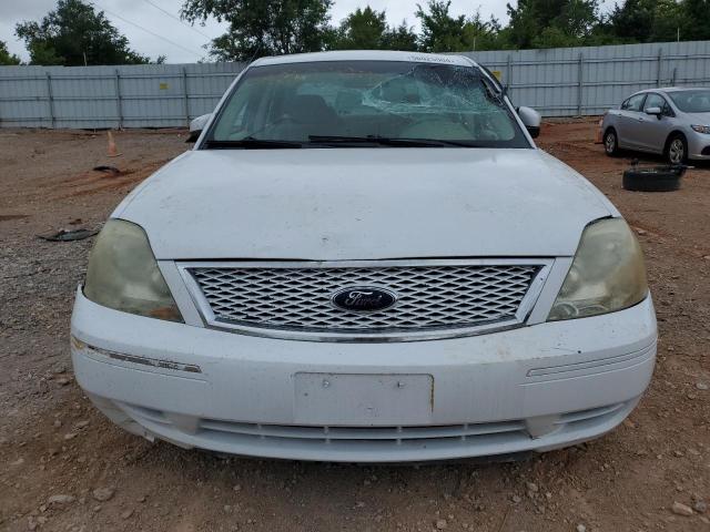 1FAFP23156G174996 - 2006 FORD FIVE HUNDR SE WHITE photo 5