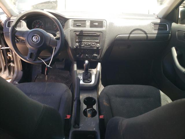 3VW2K7AJ8DM382149 - 2013 VOLKSWAGEN JETTA BASE فحمي صورة 8