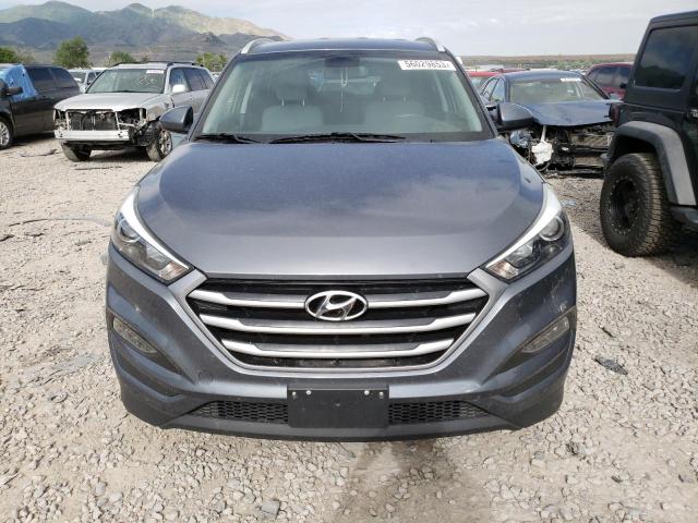 KM8J33A41JU690300 - 2018 HYUNDAI TUCSON SEL BLUE photo 5