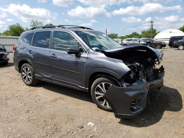 JF2SKAUC8LH440679 - 2020 SUBARU FORESTER LIMITED GRAY photo 4