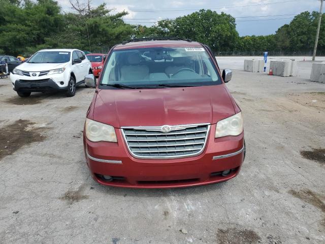 2A4RR6DX4AR126760 - 2010 CHRYSLER TOWN & COU LIMITED RED photo 5