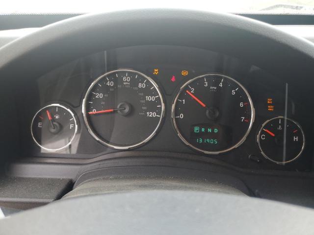 1J4PN2GK4AW101943 - 2010 JEEP LIBERTY SPORT WHITE photo 9