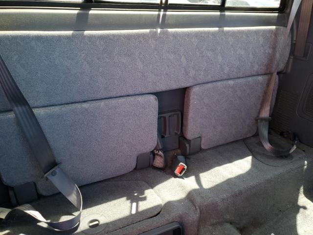 4TASN92N1YZ630412 - 2000 TOYOTA TACOMA XTRACAB PRERUNNER ვერცხლისფერი ფოტო 10