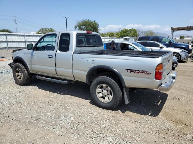 4TASN92N1YZ630412 - 2000 TOYOTA TACOMA XTRACAB PRERUNNER ვერცხლისფერი ფოტო 2