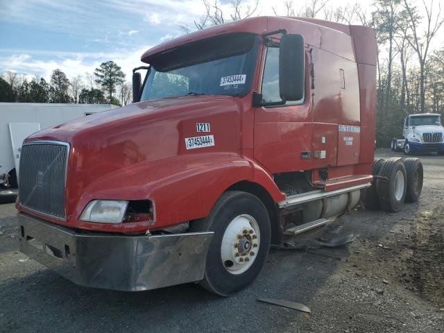 4VG7DAGGXWN745644 - 1998 VOLVO VN RED photo 9