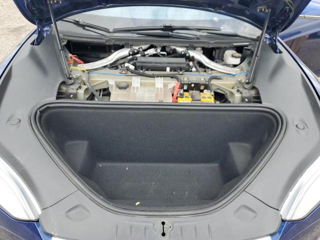 5YJSA1E21LF392093 - 2020 TESLA MODEL S BLUE photo 11