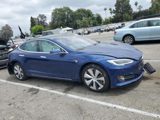 5YJSA1E21LF392093 - 2020 TESLA MODEL S BLUE photo 4