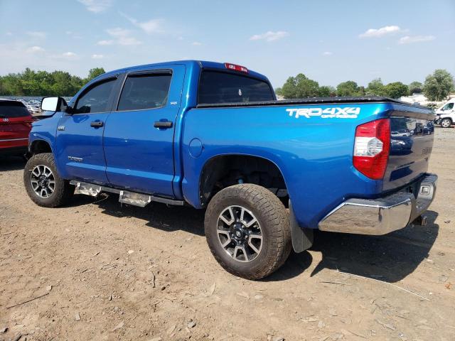 5TFDY5F12GX550566 - 2016 TOYOTA TUNDRA CREWMAX SR5 BLUE photo 2