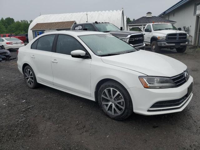 3VWDB7AJXHM402951 - 2017 VOLKSWAGEN JETTA SE WHITE photo 4