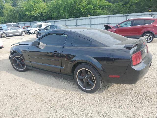 1ZVFT80N965156509 - 2006 FORD MUSTANG BLACK photo 2