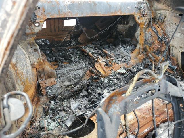 2B3CJ7DWXAH183634 - 2010 DODGE CHALLENGER SRT-8 ORANGE photo 10