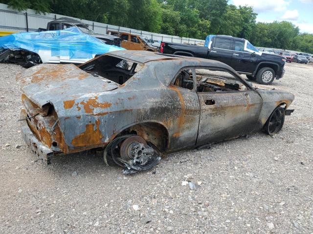 2B3CJ7DWXAH183634 - 2010 DODGE CHALLENGER SRT-8 ORANGE photo 3