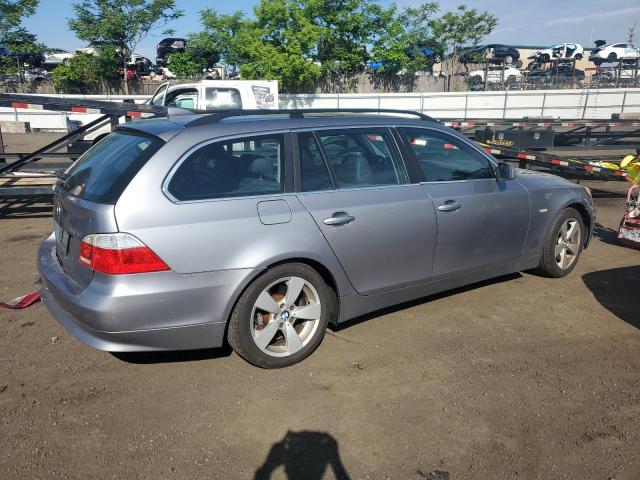 WBANN73556CN00599 - 2006 BMW 530 XIT SILVER photo 3