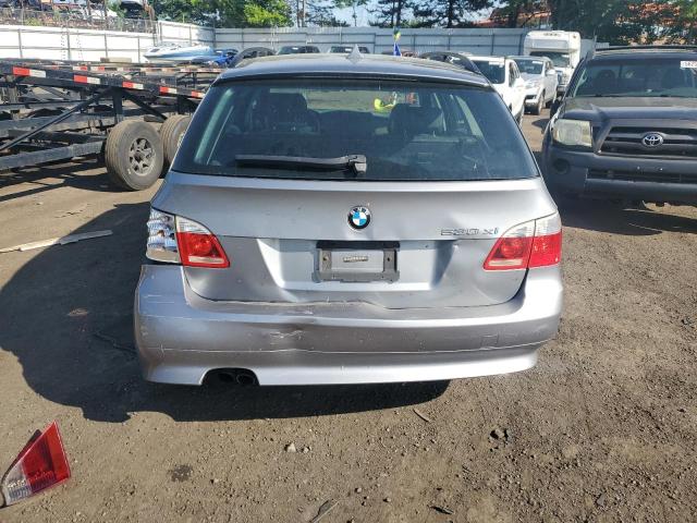 WBANN73556CN00599 - 2006 BMW 530 XIT SILVER photo 6
