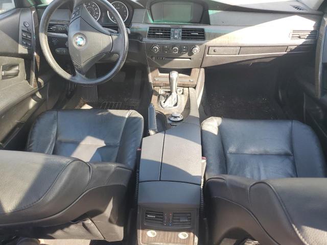 WBANN73556CN00599 - 2006 BMW 530 XIT SILVER photo 8