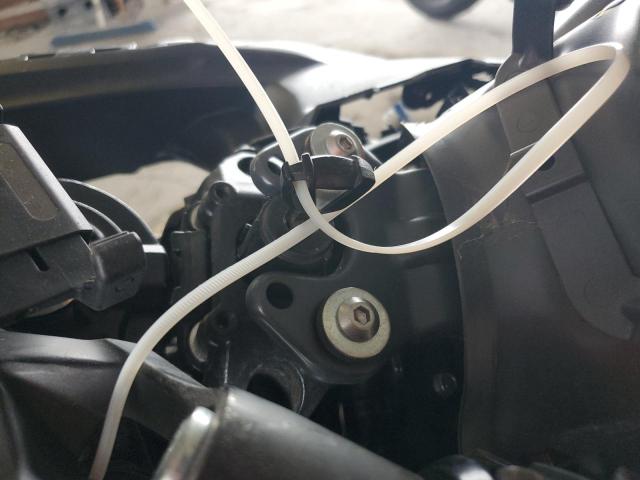 ML5EXER11RDAB1971 - 2024 KAWASAKI EX650 R Noir photo 8