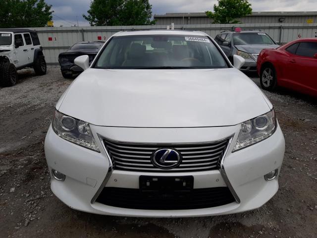 JTHBW1GG5D2016204 - 2013 LEXUS ES 300H WHITE photo 5