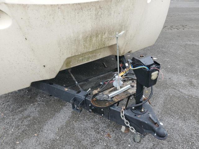 4YDT31S28JV500322 - 2018 KEYSTONE TRAILER BEIGE photo 8