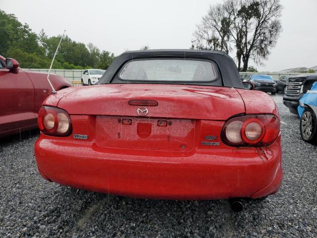 JM1NB353950410212 - 2005 MAZDA MX-5 MIATA BASE RED photo 6