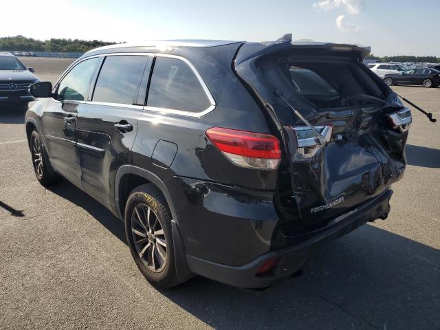 5TDJZRFH2HS357992 - 2017 TOYOTA HIGHLANDER SE BLACK photo 3