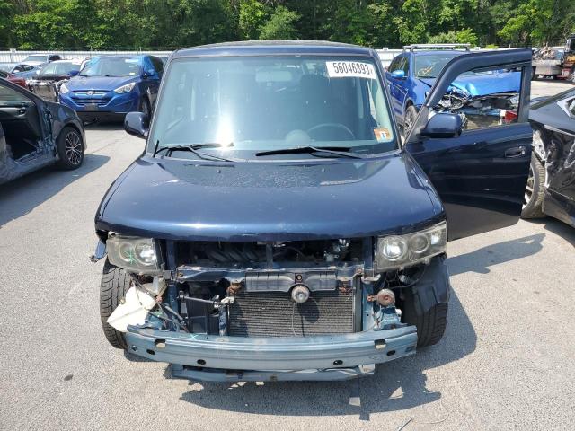 JTLKT334840149380 - 2004 TOYOTA SCION XB BLUE photo 5