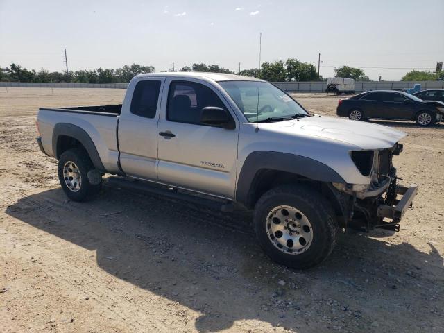 5TETX62N36Z197940 - 2006 TOYOTA TACOMA PRERUNNER ACCESS CAB SILVER photo 4