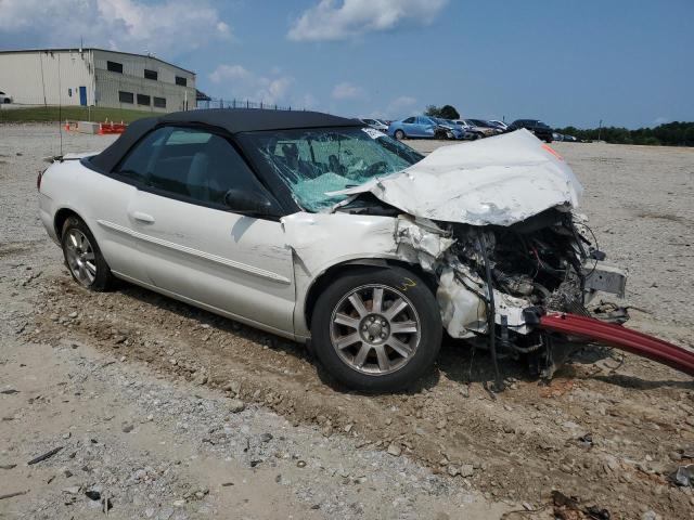 1C3EL75R85N520829 - 2005 CHRYSLER SEBRING GTC WHITE photo 4