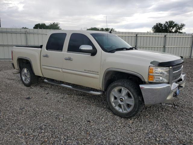 3GCPKSE70DG272513 - 2013 CHEVROLET SILVERADO K1500 LT WHITE photo 4