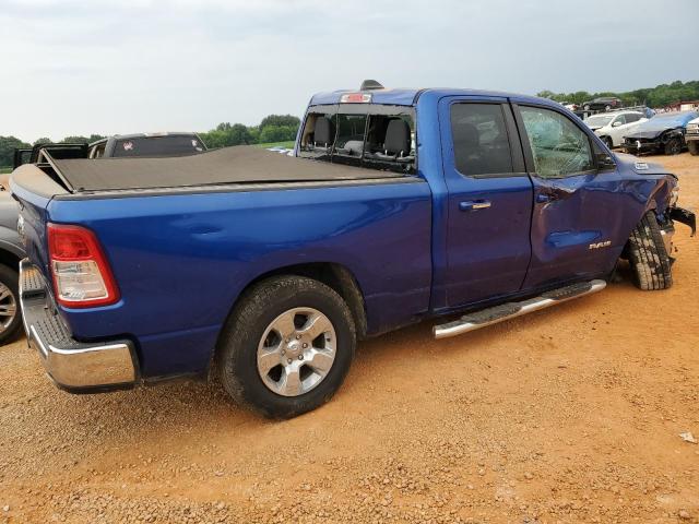 1C6SRFBT4KN657163 - 2019 RAM 1500 BIG HORN/LONE STAR BLUE photo 3