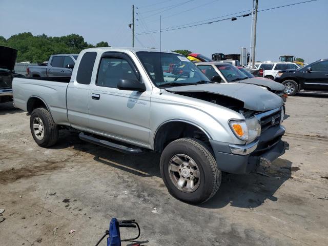 4TASN92N5YZ645933 - 2000 TOYOTA TACOMA XTRACAB PRERUNNER ვერცხლისფერი ფოტო 4