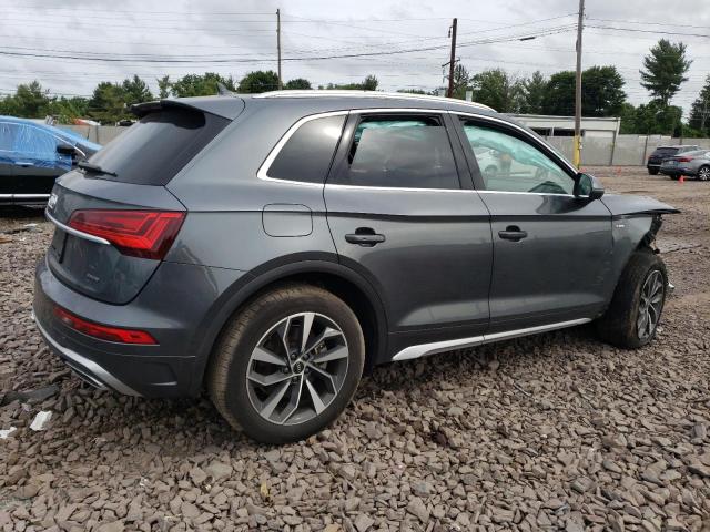 WA1EAAFY0N2098166 - 2022 AUDI Q5 PREMIUM PLUS 45 GRAY photo 3