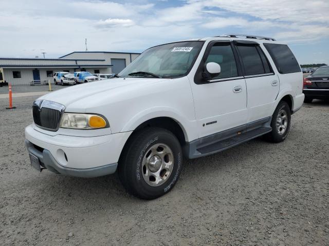 5LMFU28R71LJ18097 - 2001 LINCOLN NAVIGATOR WHITE photo 1