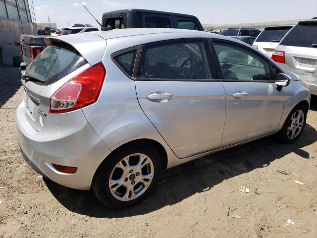 3FADP4EJ2FM118424 - 2015 FORD FIESTA SE SILVER photo 3