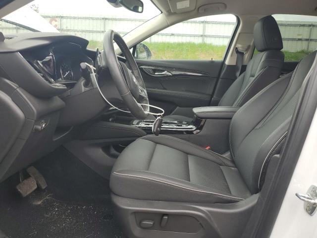 LRBFZPR40PD216883 - 2023 BUICK ENVISION ESSENCE Beyaz fotoğraf 7