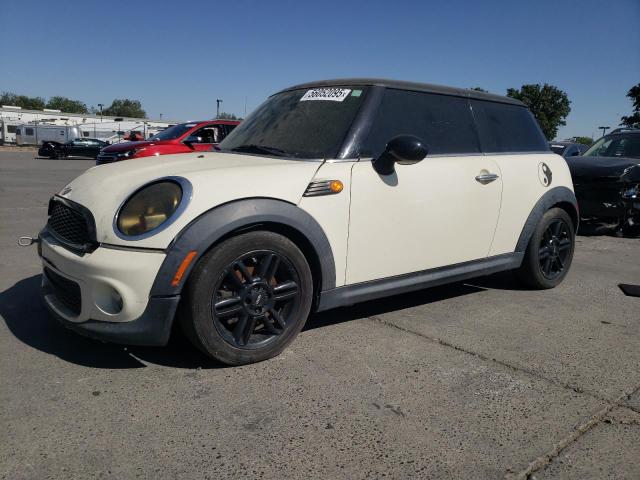 2012 MINI COOPER, 