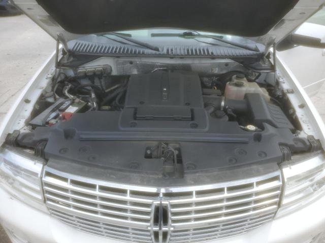 5LMJJ2H55AEJ04591 - 2010 LINCOLN NAVIGATOR WHITE photo 12