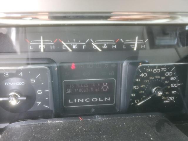 5LMJJ2H55AEJ04591 - 2010 LINCOLN NAVIGATOR WHITE photo 9