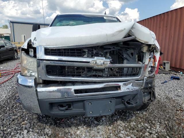 1GCHC24K27E520134 - 2007 CHEVROLET SILVERADO C2500 HEAVY DUTY WHITE photo 5